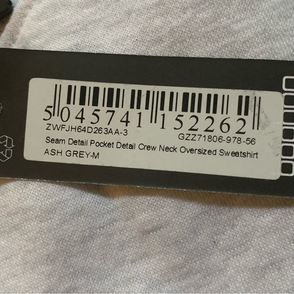 BooHoo Seam & Pocket Detail Crew Neck Oversized Sweatshirt | M | Ash Grey NEW!! - Picture 8 of 14